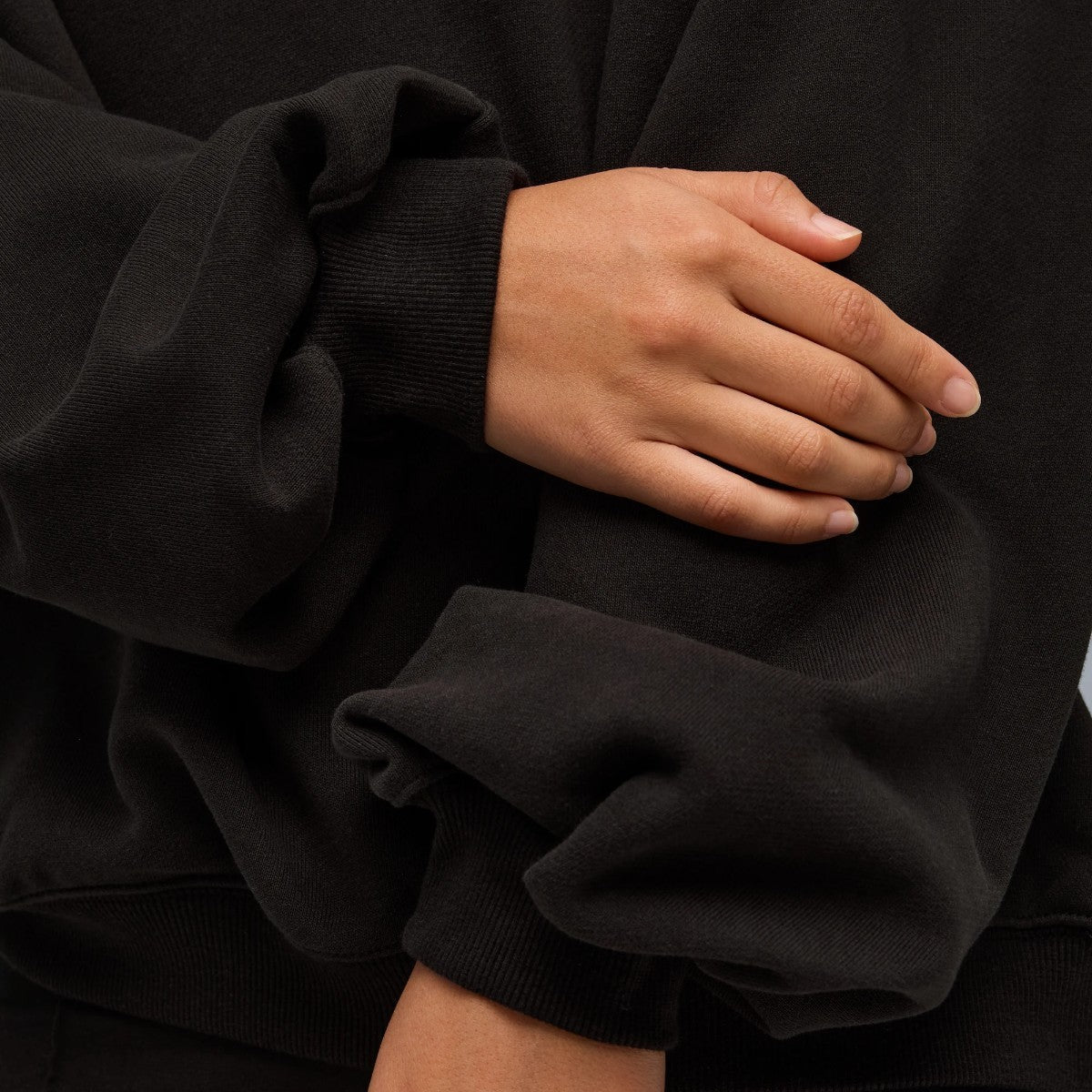 PUMA PUMA x ROSE OVERSIZED CREW TR プーマ プーマ x ロゼ オーバーサイズド クルー TR 633803【レディース トップス クルーネック コラボ 25FW】