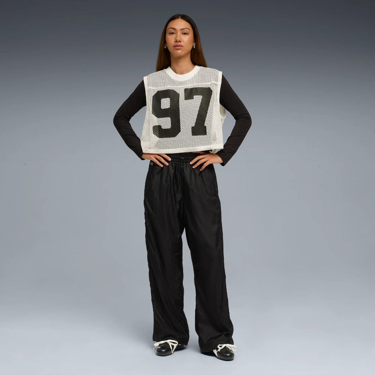 PUMA PUMA x ROSE RELAXED MESH TOP プーマ プーマ x ロゼ リラックスド メッシュ トップ 633804【レディース トップス メッシュ レイヤード ナンバリング コラボ 25FW】