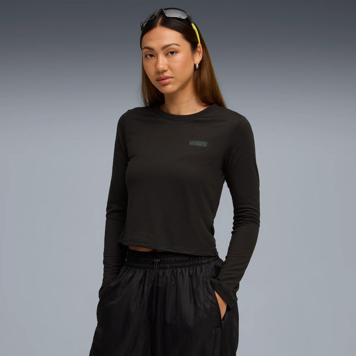 PUMA PUMA x ROSE SLIM LONGSLEEVE TEE プーマ プーマ x ロゼ スリム ロングスリーブ Tシャツ 633805【レディース Tシャツ 長袖 ロゴ コラボ 25FW】
