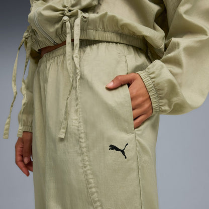PUMA DARE TO WOVEN PANTS プーマ DARE TO ウーブン パンツ 633969【レディース ボトムス パンツ オーバーサイズ リラックス リップストップ リサイクル素材 25FW】