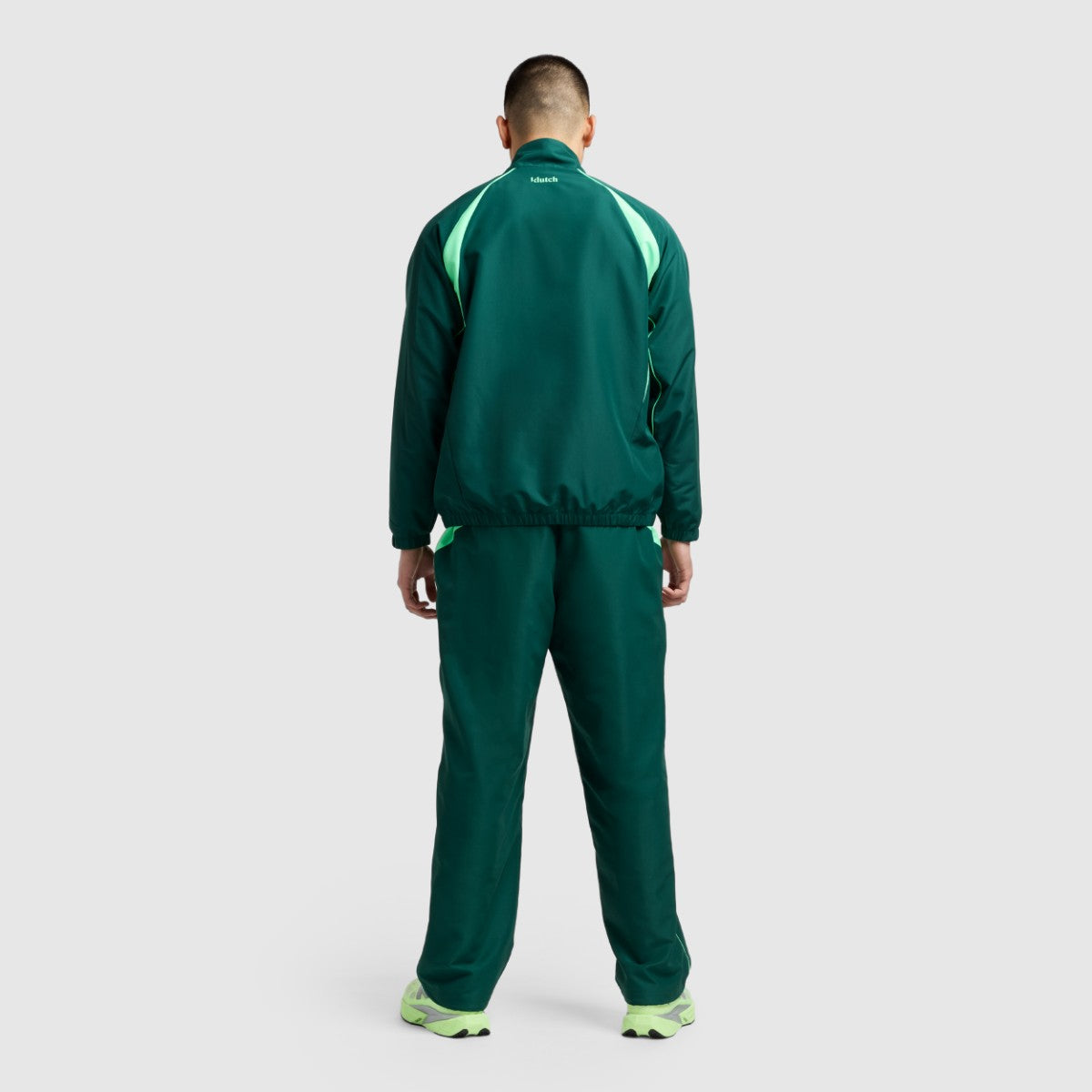 New Balance Klutch Men's Woven Track Jacket ニューバランス クラッチ ウーブン トラック ジャケット MJ53616【メンズ 速乾性 スポーティー トレーニング ウーブン ナイロン ジップ ジャケット 25FW】