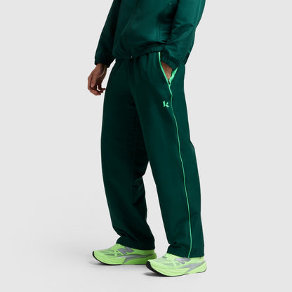 New Balance Klutch Men's Woven Track Pant ニューバランス クラッチ ウーブン トラック パンツ MP53615【メンズ 速乾性 トレーニング ウーブン パンツ ジップ ポケット スポーティー 25FW】