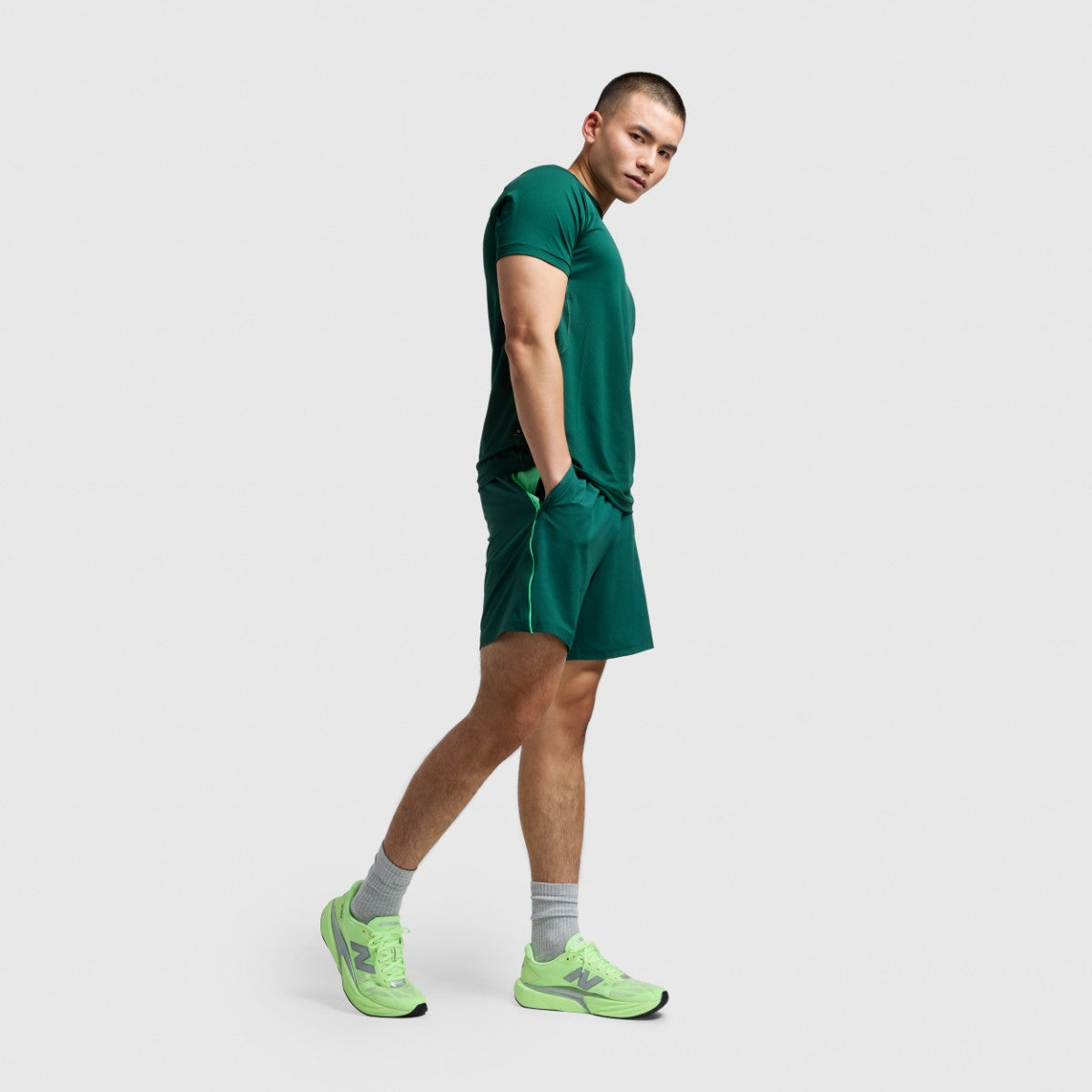 New Balance Klutch Men's Woven Short ニューバランス クラッチ ウーブン ショーツ MS53622【メンズ 速乾性 トレーニング ショーツ ジム スポーティー メッシュ 快適 25FW】