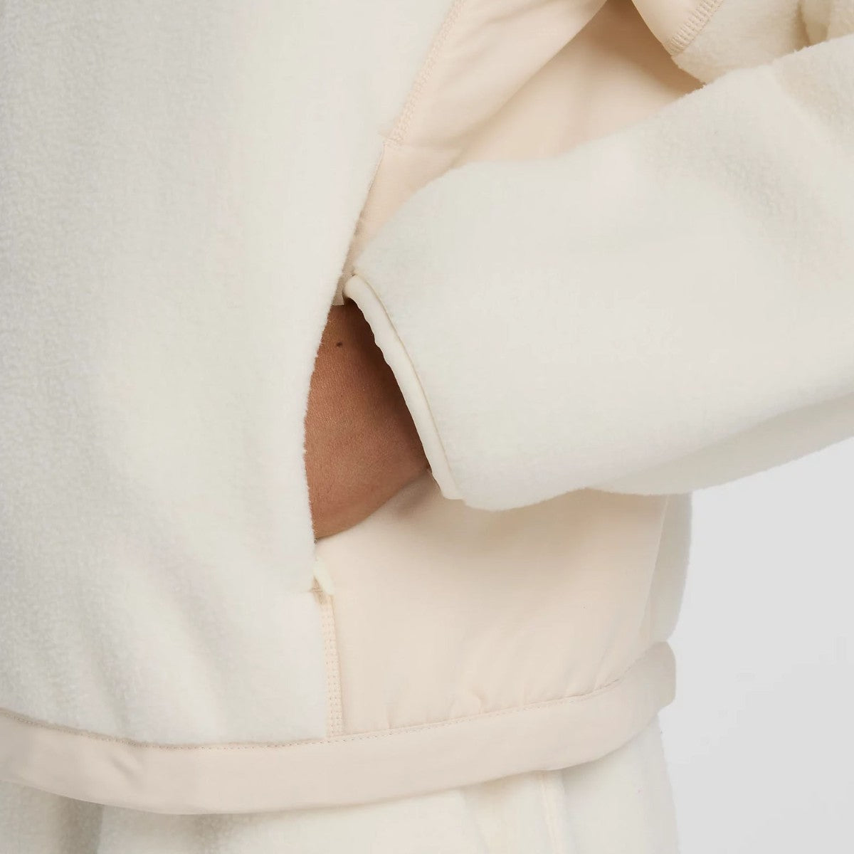 New Balance High Pile Fleece Jacket ニューバランス ハイパイルフリースジャケット WJ53503【メンズ フリースジャケット 裏起毛 NBロゴ刺繍 25FW】