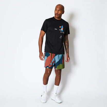 AKTR FREE MOTION SPORTS TEE アクター フリー モーション スポーツ Tシャツ 225-001005【メンズ 半袖Tシャツ スポーツウェア グラフィック 25FW】