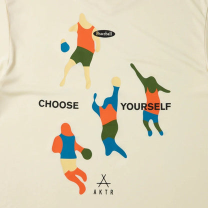AKTR FREE MOTION SPORTS TEE アクター フリー モーション スポーツ Tシャツ 225-001005【メンズ 半袖Tシャツ スポーツウェア グラフィック 25FW】