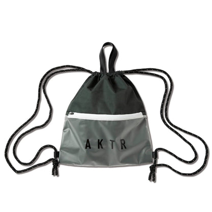 AKTR COMBINATION KNAPSACK アクター コンビネーション ナップサック 225-009022【メンズ ナップザック ポケット付き 頑丈 25FW】