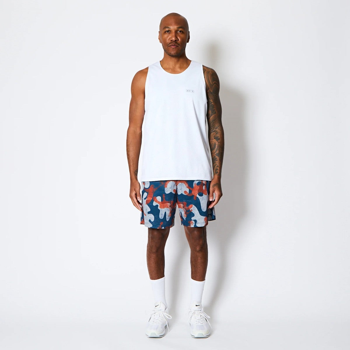 AKTR PLAY CAMO REVERSIBLE TANK アクター プレイ カモ リバーシブル タンク 225-011001【メンズ トップス タンクトップ リバーシブル 総柄 25FW】