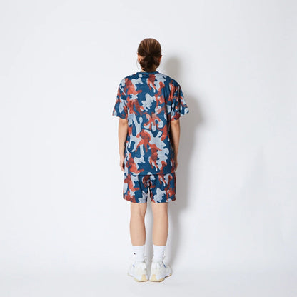 AKTR PLAY CAMO AKTR LOGO SPORTS TEE アクター プレイ カモ アクター ロゴ スポーツ Tシャツ 225-012005【メンズ トップス Tシャツ 半袖 カモフラージュ 総柄 25FW】
