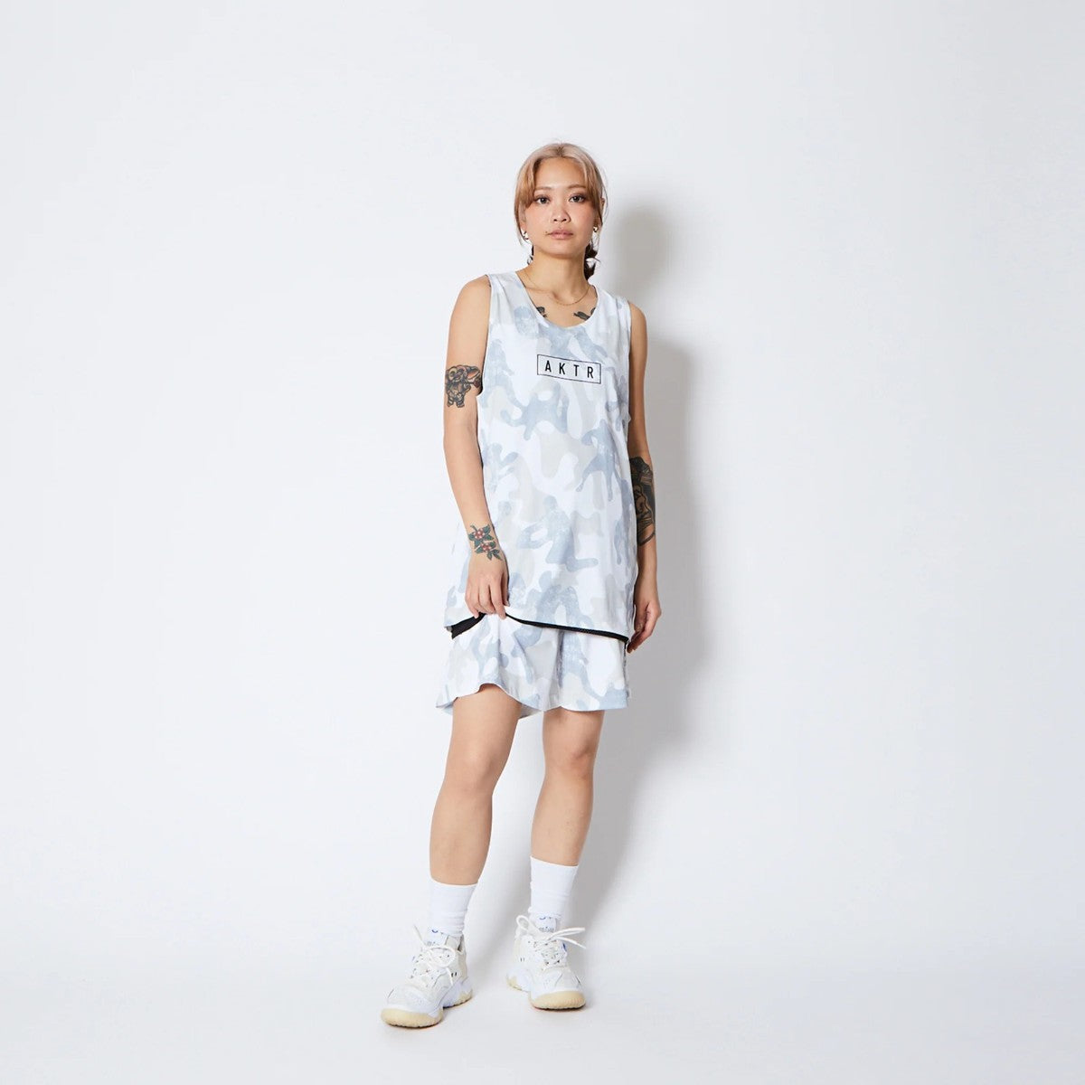 AKTR PLAY CAMO 6.5-INCH SHORTS NV アクター プレイ カモ 6.5インチ ショーツ NV 225-013002【メンズ ハーフパンツ ショーツ カモフラージュ 総柄 25FW】