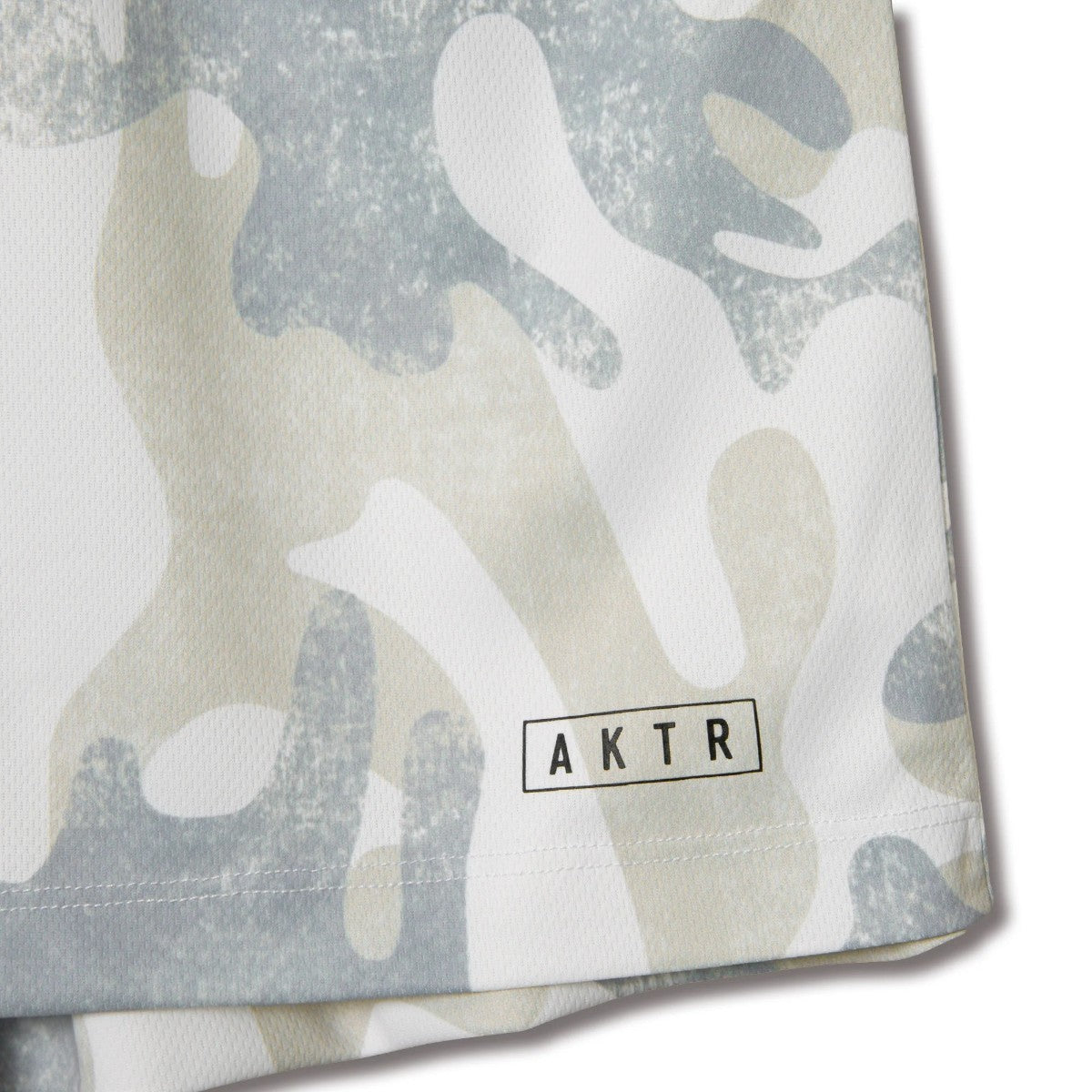 AKTR PLAY CAMO 6.5-INCH SHORTS NV アクター プレイ カモ 6.5インチ ショーツ NV 225-013002【メンズ ハーフパンツ ショーツ カモフラージュ 総柄 25FW】