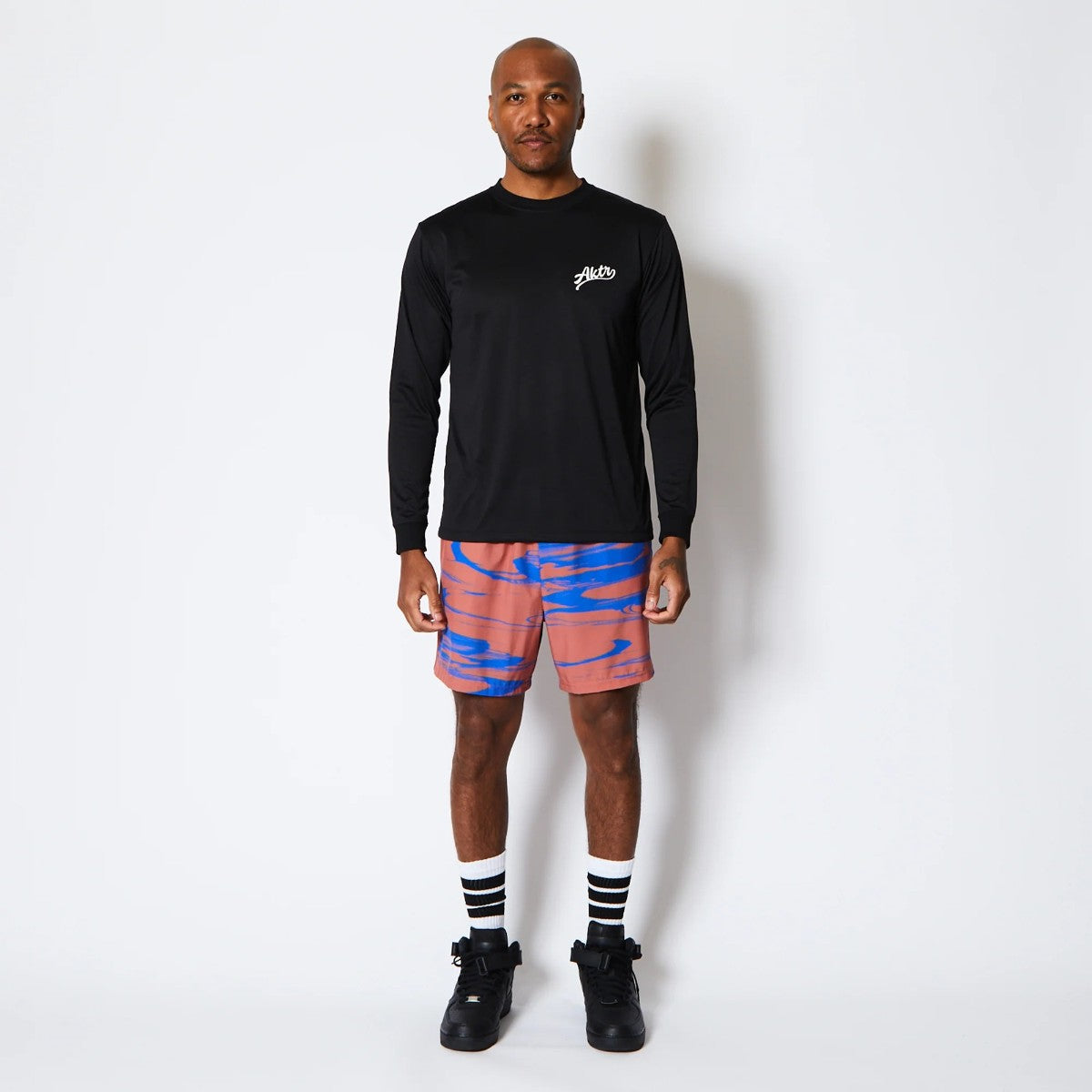 AKTR TORSION NICK L/S SPORTS TEE アクター トーション ニック ロングスリーブ スポーツ Tシャツ 225-022005【メンズ Tシャツ スポーツ 長袖 グラフィック トレーニング 25FW】