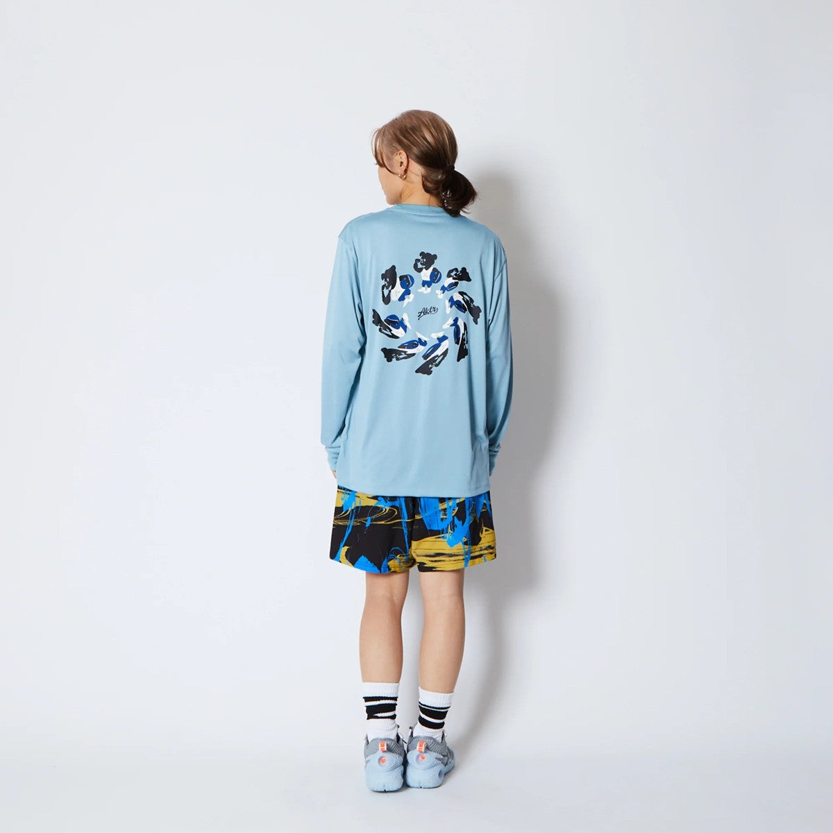 AKTR TORSION NICK L/S SPORTS TEE アクター トーション ニック ロングスリーブ スポーツ Tシャツ 225-022005【メンズ Tシャツ スポーツ 長袖 グラフィック トレーニング 25FW】