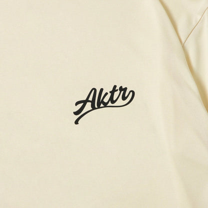 AKTR TORSION NICK L/S SPORTS TEE アクター トーション ニック ロングスリーブ スポーツ Tシャツ 225-022005【メンズ Tシャツ スポーツ 長袖 グラフィック トレーニング 25FW】