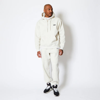 AKTR 1-PT LOGO SWEAT PULLOVER HOODIE アクター ワンポイント ロゴ スウェット プルオーバー フーディ 225-023010【メンズ パーカー フーディ スウェット 裏起毛 トレーニング スポーツ 25FW】