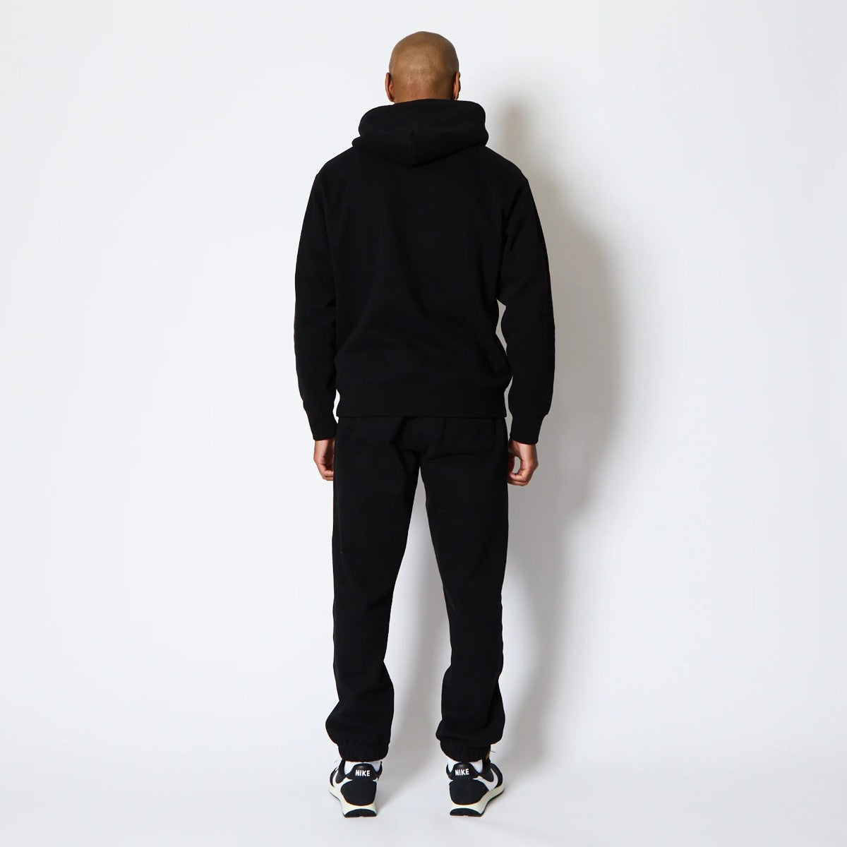 AKTR COLLEGE LOGO SWEAT ZIP HOODIE アクター カレッジ ロゴ スウェット ジップ フーディ 225-024010【メンズ ジップパーカー スウェット カレッジロゴ 裏起毛 25FW】