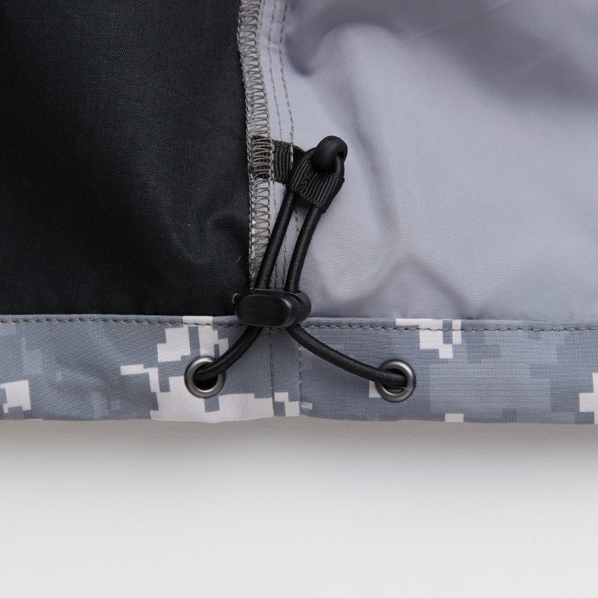 FAT STEEPIXEL エフエイティー スティーピクセル F32520-JK02【メンズ シェルジャケット カモフラージュ 防水アウター 3レイヤー ナイロンジャケット 25FW】