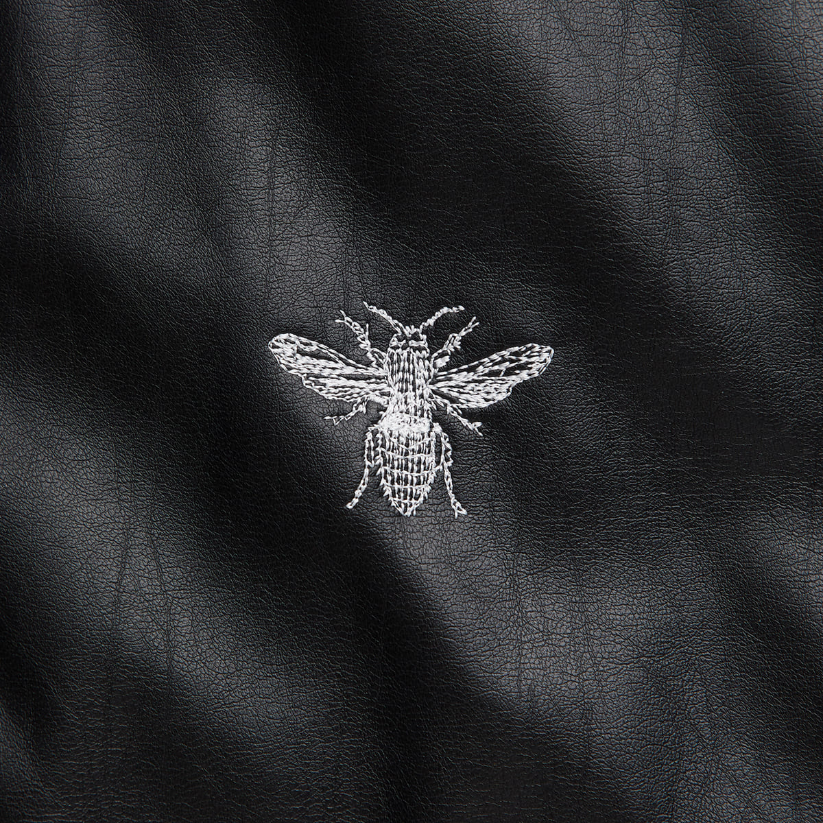 FAT BEEZZLER エフエイティー ビーズラー F32520-JK18【メンズ ブルゾン 合皮 中綿ジャケット ジップアップ 防寒 25FW】