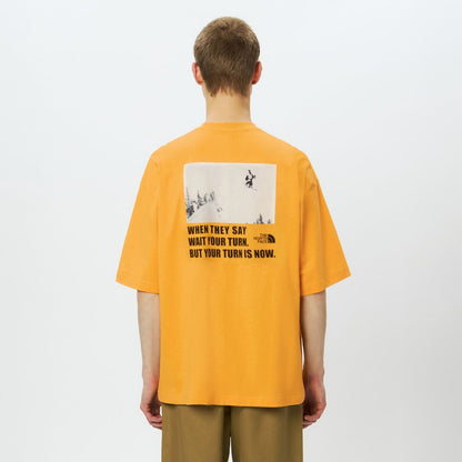 THE NORTH FACE S/S FREERIDE TEE ザ・ノース・フェイス ショートスリーブフリーライドティー NT82532【メンズ Tシャツ 速乾コットン グラフィックTシャツ カジュアルウェア アウトドア 25FW】