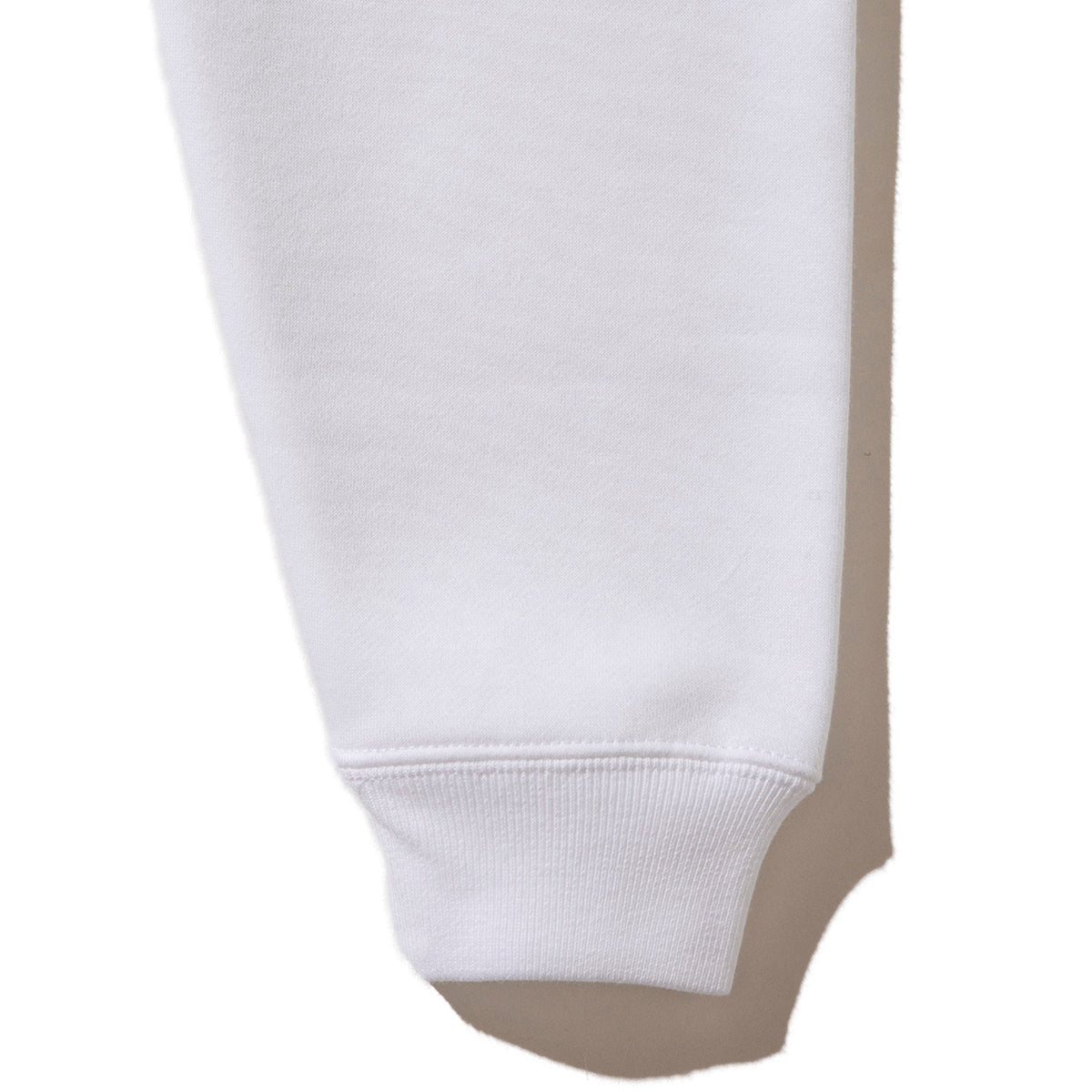 YuumiARIA EMBROIDERY SWEAT ユウミアリア エンブロイダリースウェット 252-AC008【レディース スウェット 長袖 刺繍 25FW】