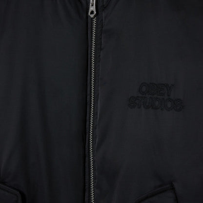 OBEY STUDIOS MA-1 BOMBER オベイ スタジオ MA-1 ボンバー 121800594【メンズ アウター フライトジャケット ミリタリー ナイロン 中綿 25FW】