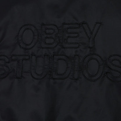 OBEY STUDIOS MA-1 BOMBER オベイ スタジオ MA-1 ボンバー 121800594【メンズ アウター フライトジャケット ミリタリー ナイロン 中綿 25FW】