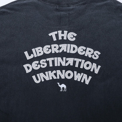 Liberaiders CAMEL TEE リベレイダース キャメル ティー 77602【メンズ Tシャツ 半袖 ロゴ バックプリント ヴィンテージテイスト 25FW】
