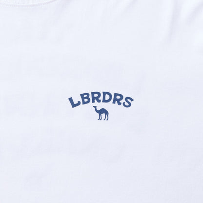 Liberaiders CAMEL TEE リベレイダース キャメル ティー 77602【メンズ Tシャツ 半袖 ロゴ バックプリント ヴィンテージテイスト 25FW】