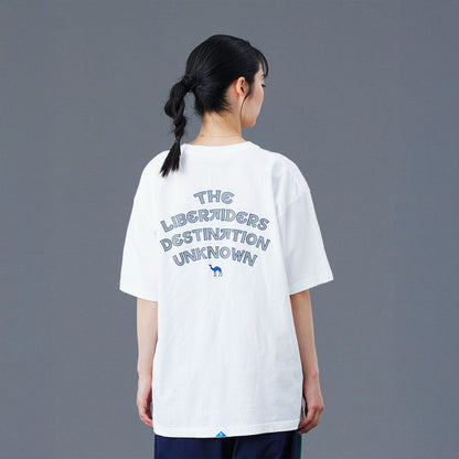 Liberaiders CAMEL TEE リベレイダース キャメル ティー 77602【メンズ Tシャツ 半袖 ロゴ バックプリント ヴィンテージテイスト 25FW】