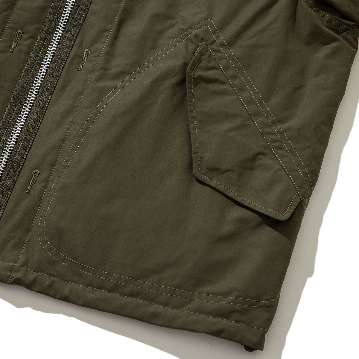 UNFRM OUTDOOR STANDARD COTTON-POLYESTER REVERSIBLE FLIGHT JACKET ユニフォームアウトドアスタンダード コットンポリエステル リバーシブル フライトジャケット AW-4156【メンズ ジャケット リバーシブル MA1 ミリタリー アウター ショート丈 25FW】