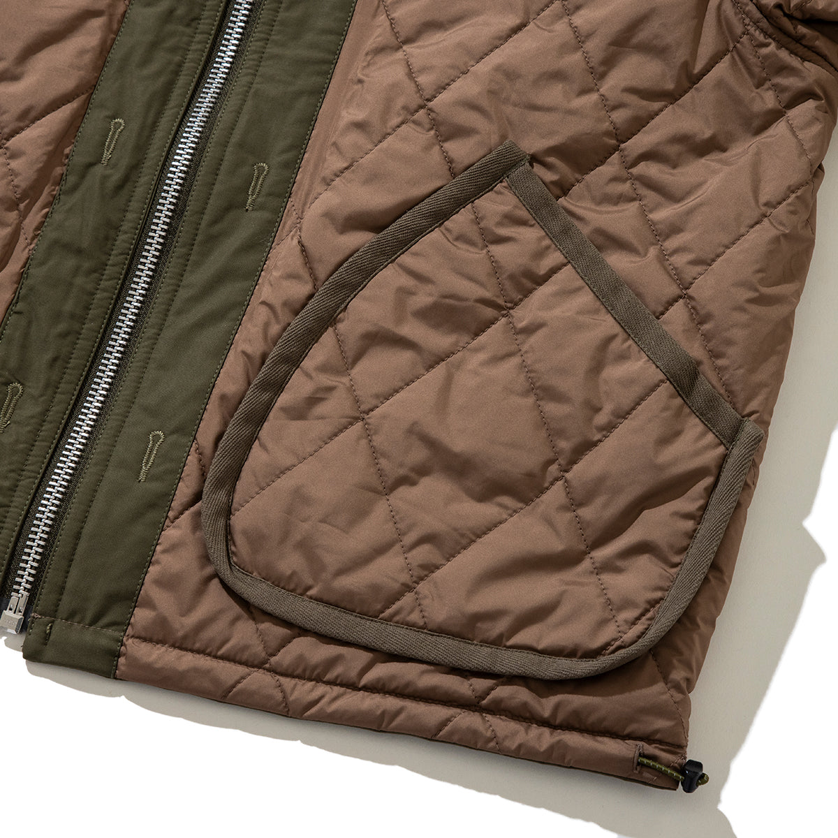 UNFRM OUTDOOR STANDARD COTTON-POLYESTER REVERSIBLE FLIGHT JACKET ユニフォームアウトドアスタンダード コットンポリエステル リバーシブル フライトジャケット AW-4156【メンズ ジャケット リバーシブル MA1 ミリタリー アウター ショート丈 25FW】