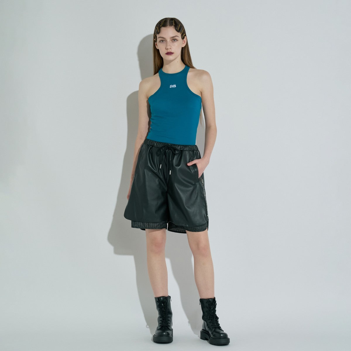 ANNA SUI NYC AMERICAN-SLEEVE TANK TOP アナスイ エヌワイシー アメスリタンクトップ 15213279【レディース ノースリーブ タンクトップ フライス素材 ロゴ刺繍 カップ付き インナー 25FW】