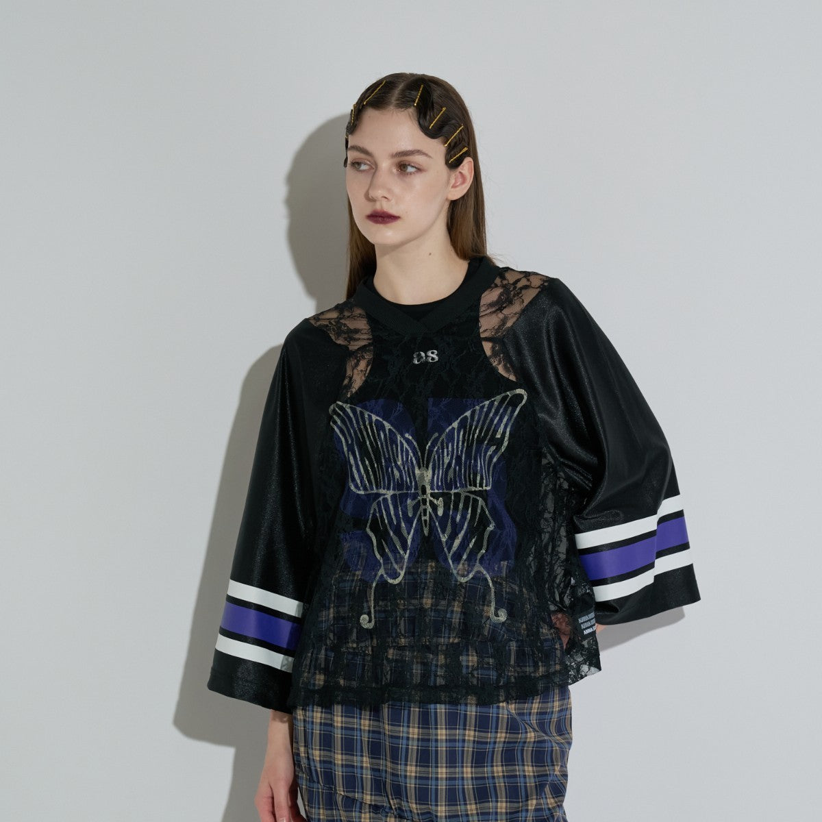 ANNA SUI NYC BUTTERFLY PRINT GAME SHIRT アナスイ エヌワイシー バタフライプリントゲームシャツ 15213296【レディース ゲームシャツ レース素材 ナンバリングプリント 蝶モチーフ スポーティ 25FW】