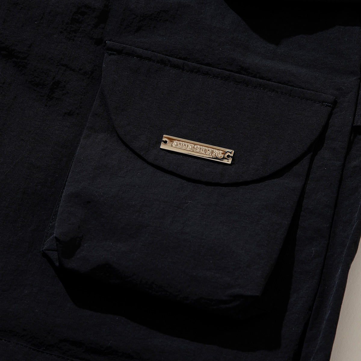 ANNA SUI NYC MATTE BAGGY LONG PANTS アナスイ エヌワイシー マットバギーロングパンツ 15230284【レディース ワイドシルエット ミリタリー ポケット デザインパンツ 25FW】