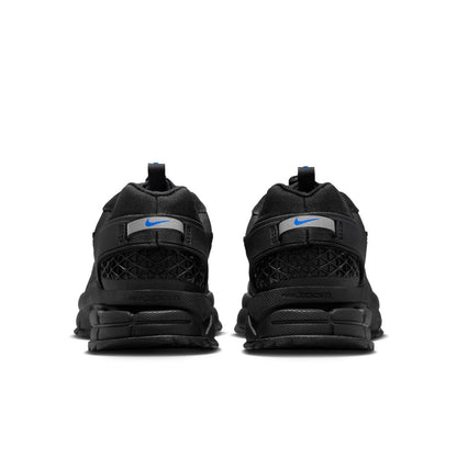 NIKE Zoom Vomero Roam ナイキ ウィメンズ ズーム ボメロ ローム HQ2181-004【レディース 撥水 クッション 耐久性 通気性 軽量性 防水 25FW】