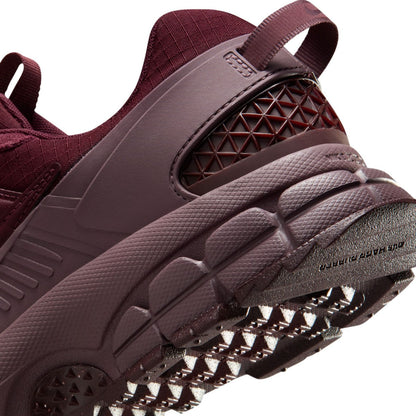 NIKE Zoom Vomero Roam ナイキ ウィメンズ ズーム ボメロ ローム HQ2181-500【レディース 撥水 クッション 耐久性 通気性 軽量性 防水 25FW】