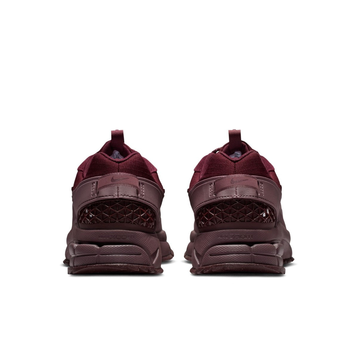 NIKE Zoom Vomero Roam ナイキ ウィメンズ ズーム ボメロ ローム HQ2181-500【レディース 撥水 クッション 耐久性 通気性 軽量性 防水 25FW】