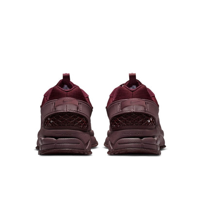 NIKE Zoom Vomero Roam ナイキ ウィメンズ ズーム ボメロ ローム HQ2181-500【レディース 撥水 クッション 耐久性 通気性 軽量性 防水 25FW】