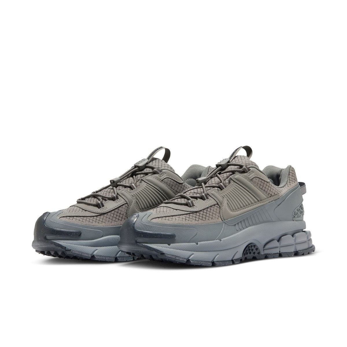 NIKE Zoom Vomero Roam ナイキ ズーム ボメロ ローム HV6901-001【メンズ 撥水 クッション 耐久性 通気性 軽量性 防水 25FW】