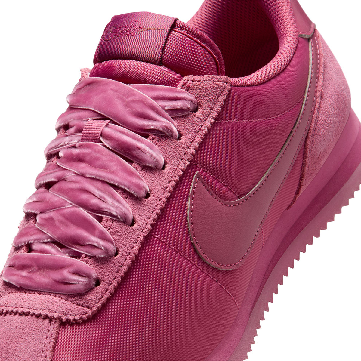 NIKE Cortez ナイキ ウィメンズ コルテッツ IM6034-600【レディース スニーカー シューズ レトロ ランニングシューズ 25FW】