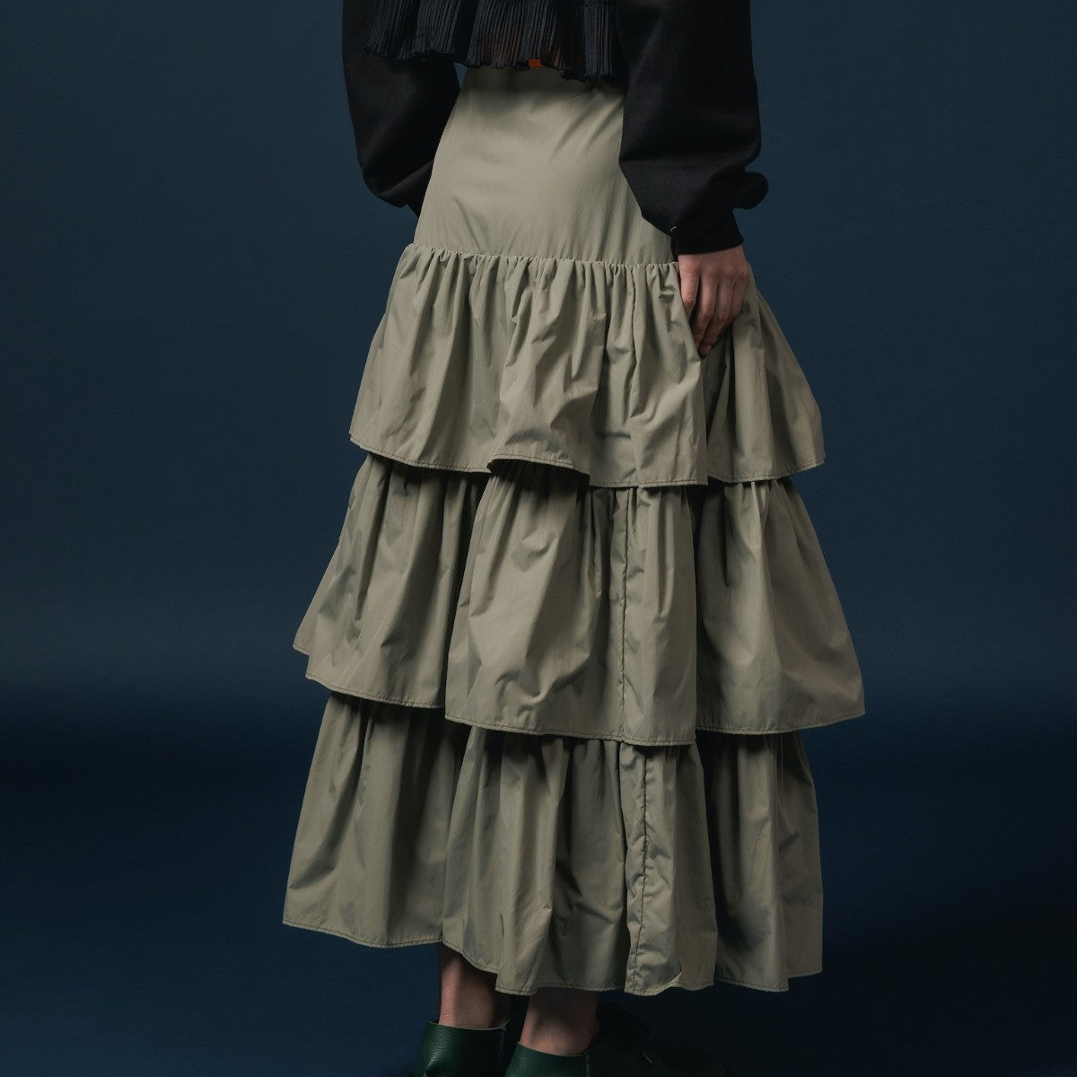 NON TOKYO NYLON TIEREDSKIRT NON-25A-0802 – Kinetics（キネティクス