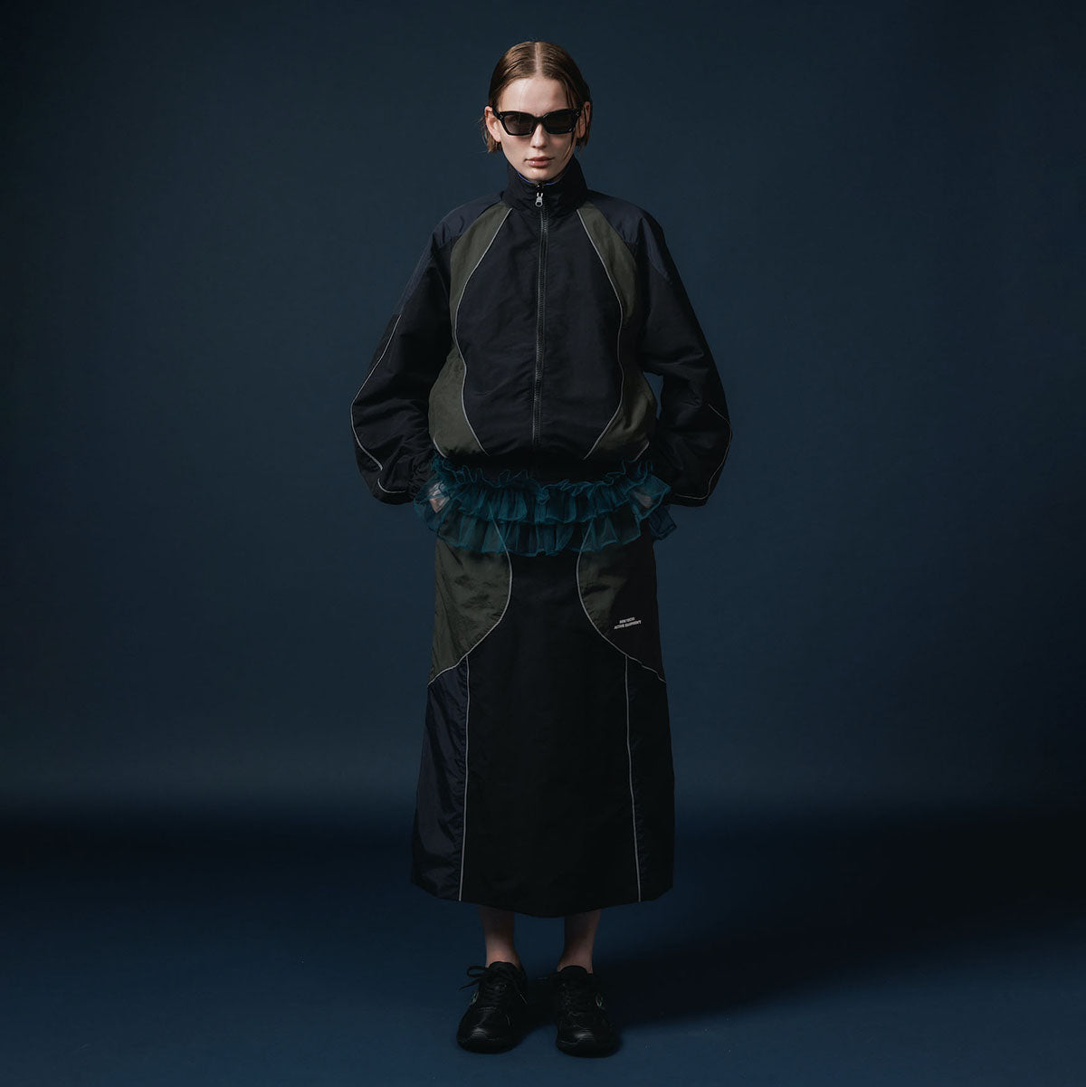 NON TOKYO SWITCHING NYLON SKIRT ノントーキョー スイッチングナイロンスカート NON-25A-0909【レディース ナイロンスカート リフレクター反射 メッシュ裏地 25FW】