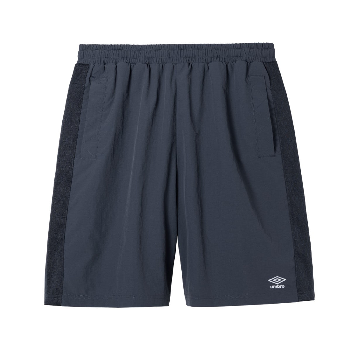 UMBRO [AWAY DAYS] Nylon Woven Shorts アンブロ アウェイデイズ ナイロンウーブンショートパンツ UF5FHP32M【メンズ サッカー ショートパンツ ナイロン ウーブン スポーツ 25FW】