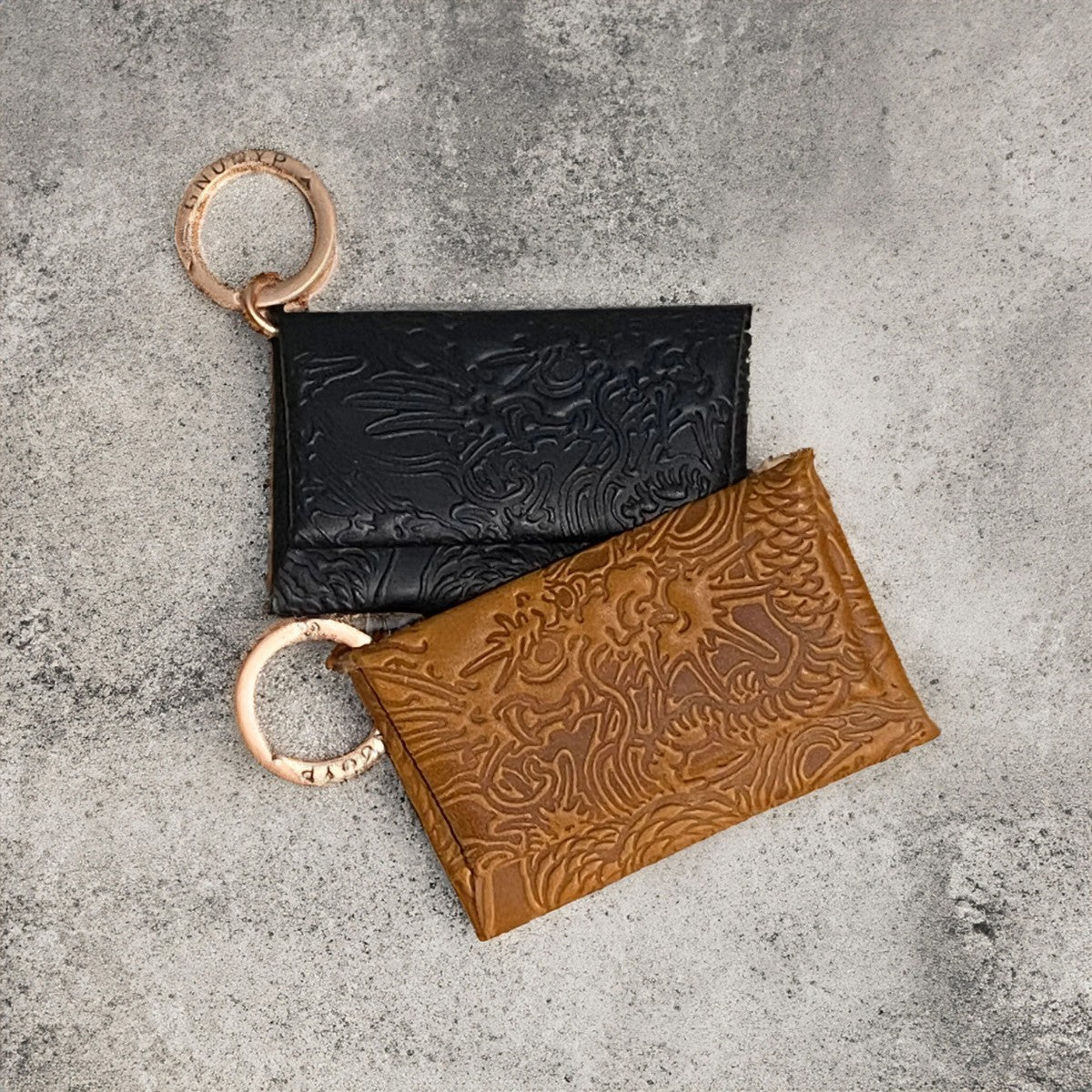 坩堝 MINI WALLET （OT×GNUOYP） RUTSUBO ミニウォレット R25SP-OT-AC【メンズ レザーウォレット ミニ財布 カードケース 牛革 名刺入れ キーホルダー 25SS】