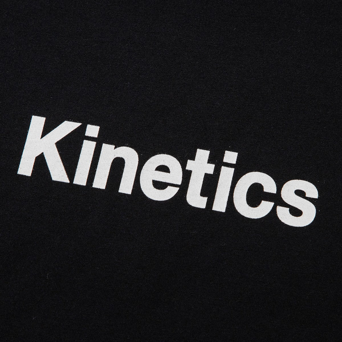 Kinetics ORIGINAL LOGO T-SHIRT キネティクス オリジナル ロゴ Tシャツ KA25T01【メンズ 半袖Tシャツ ボックスシルエット ドロップショルダー ブランドロゴ シンプル 25FW】