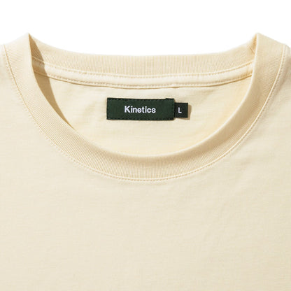 Kinetics ORIGINAL LOGO T-SHIRT キネティクス オリジナル ロゴ Tシャツ KA25T01【メンズ 半袖Tシャツ ボックスシルエット ドロップショルダー ブランドロゴ シンプル 25FW】