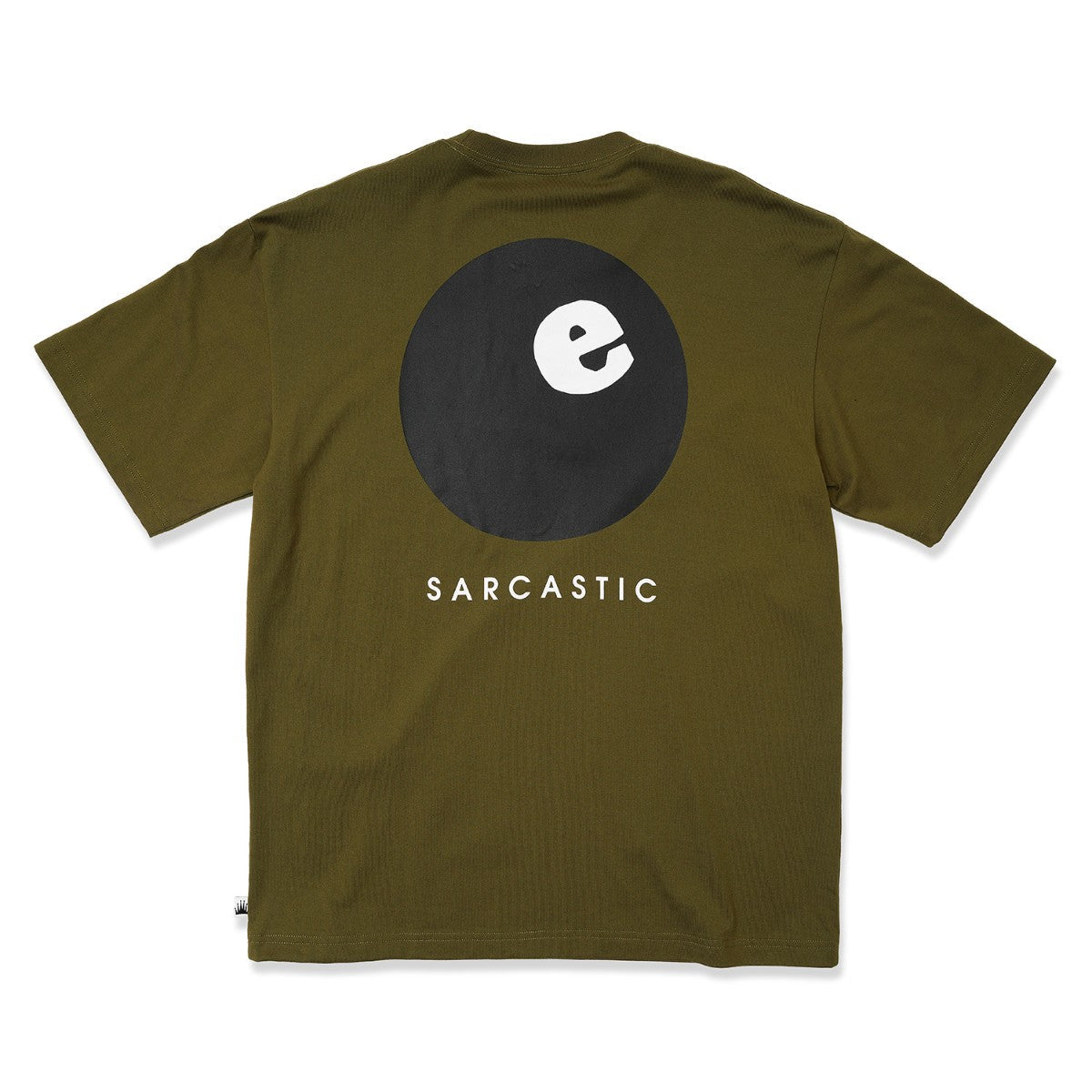 SARCASTIC E Ball 25 Short Sleeve Tee サキャスティック イーボール 25 ショートスリーブ ティー SAR252011【メンズ 半袖Tシャツ シンプル ロゴ 25FW】