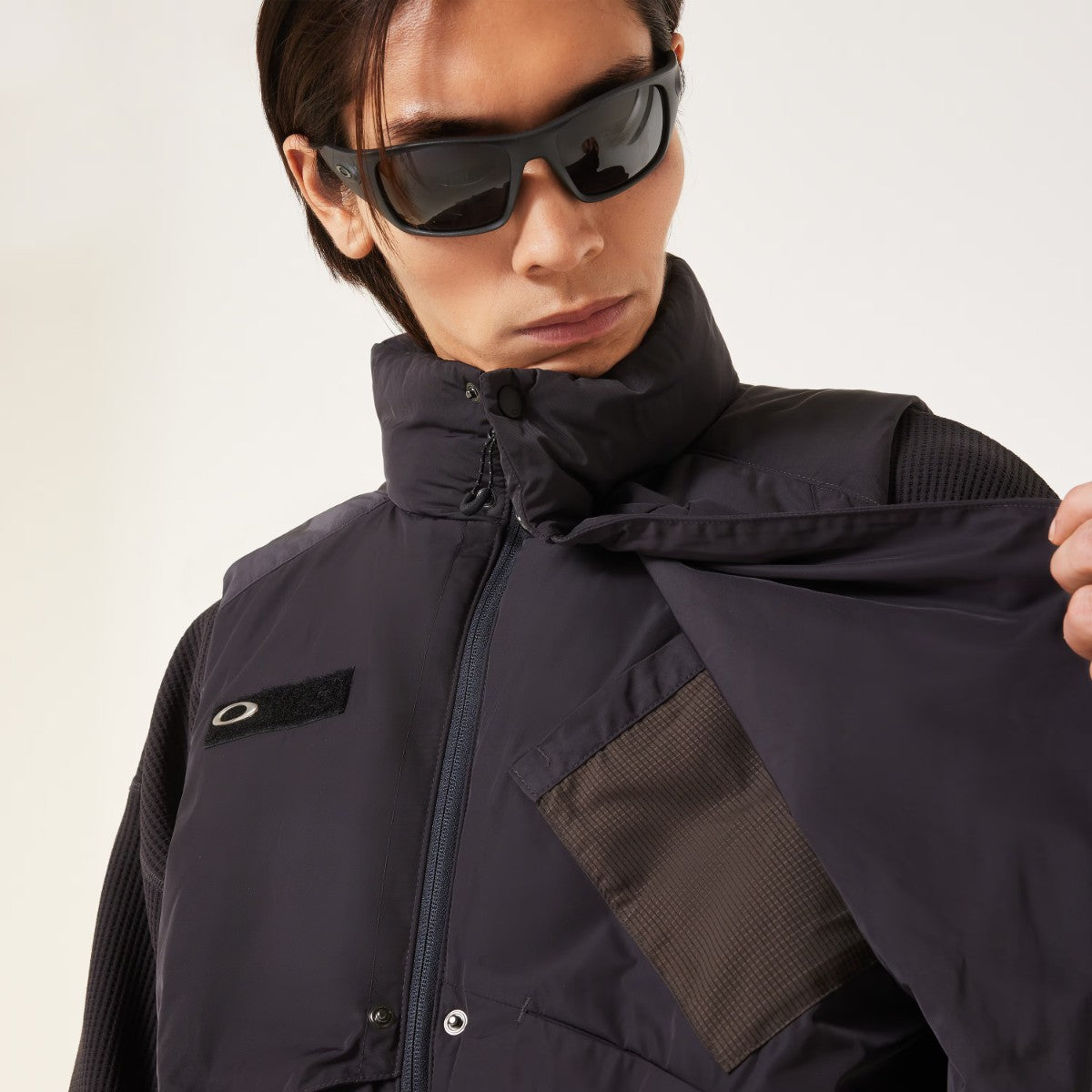 OAKLEY Fgl Red Code Vest 5.7 オークリー Fgl レッドコード ベスト 5.7 FOA408130【メンズ ベスト 撥水 保温 防風 アウトドア 軽量 25FW】