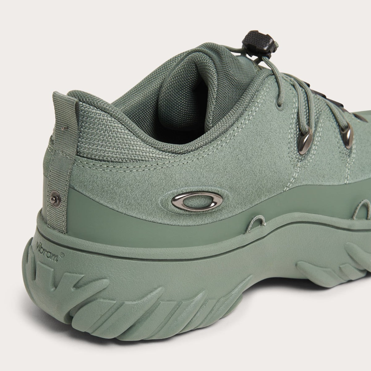 OAKLEY Meridian Low Ext オークリー メリディアン ロー Ext FOF100682-GRN【メンズ スニーカー 防水 ビブラム アウトドア 耐久性 25FW】