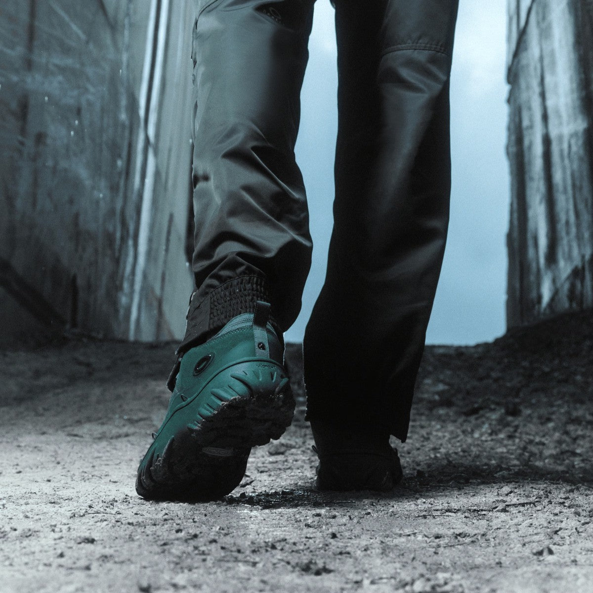 OAKLEY Meridian Low Ext FOF100682-GRN – Kinetics（キネティクス